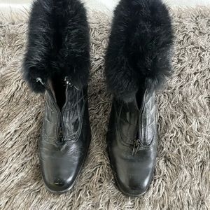Women’s 8 real leather and fox fur boots
